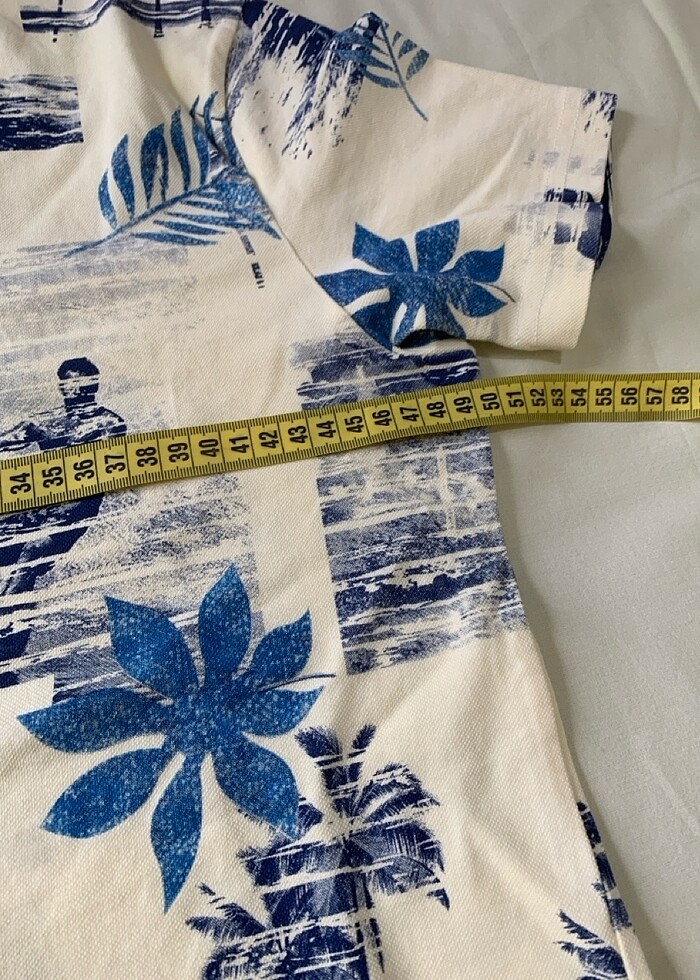 V yaka tişört M - Görsel 2