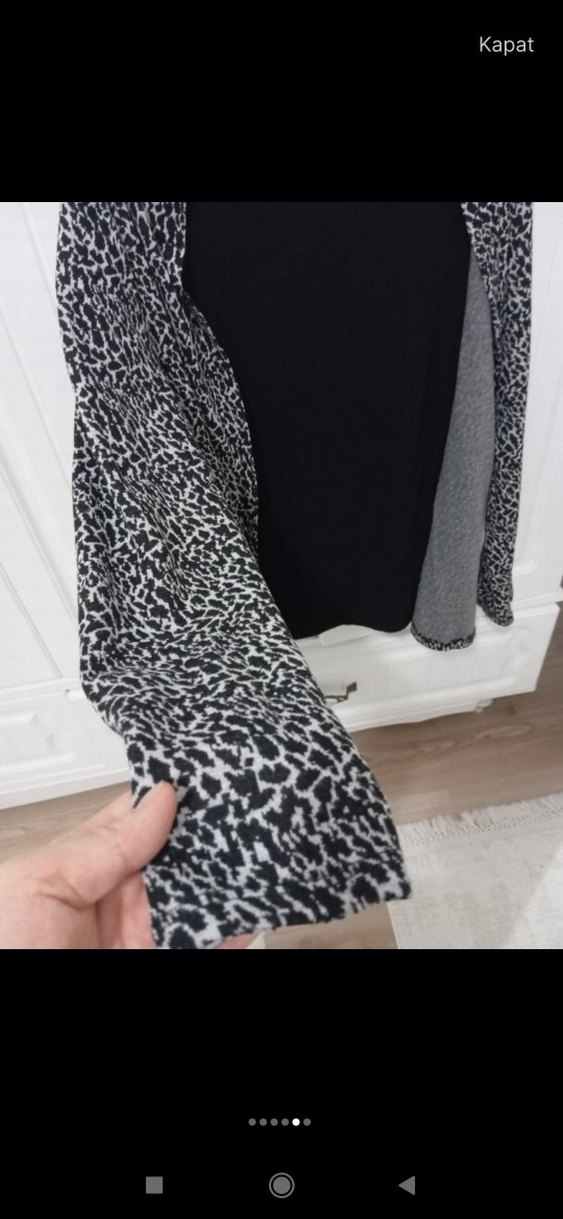 Gri Yılan Desenli Kemerli Kadın Hırka - Görsel 5