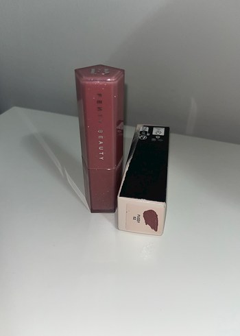 Fenty Beauty Gloss Bomb Stix(high shimmer) - Görsel 2