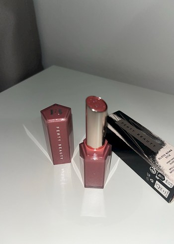 Fenty Beauty Gloss Bomb Stix(high shimmer) - Görsel 3
