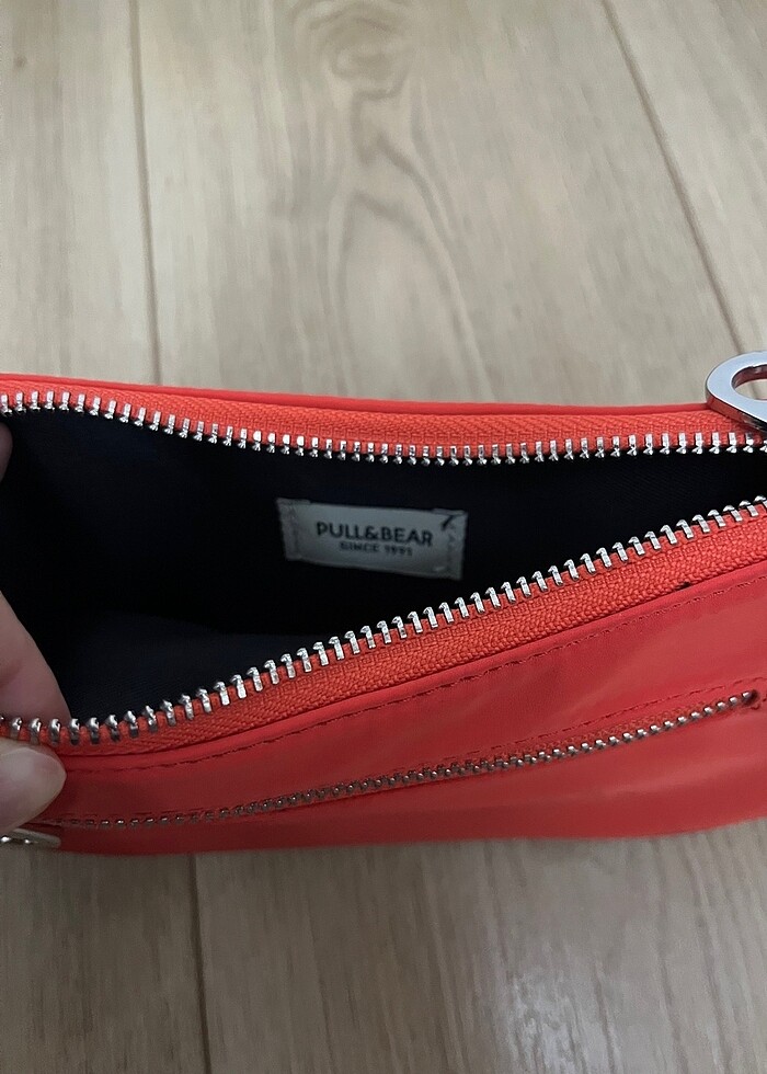 Pull and bear neon turuncu çanta - Görsel 4