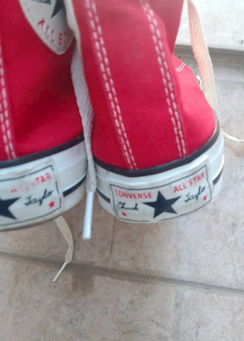 Converse Kırmızı Kadın Spor Ayakkabı Elastik Detaylı