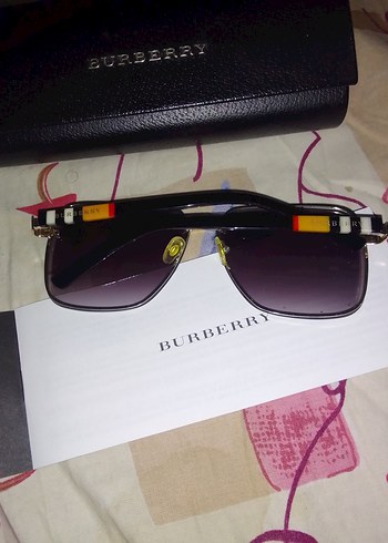 orjinal burberry Kadın Güneş Gözlüğü - Görsel 3