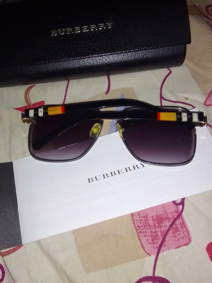 orjinal burberry Kadın Güneş Gözlüğü - Görsel 3