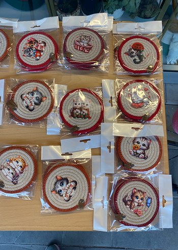 10 adet El Yapımı Kedi Temalı Hasır Bardak Altlıkları - Görsel 3