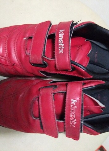 Kinetix futbol ayakkabısı 