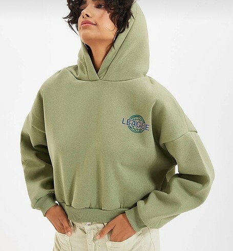Trendyolmilla yeşil sweat
