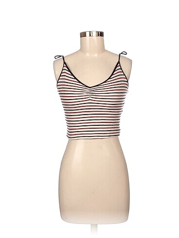 Bershka Mini Üst %70 İndirimli.