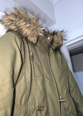 7 Yaş Beden haki Renk KIZ ÇOCUK KALIN PARKA