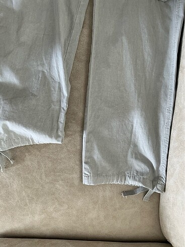 40 Beden gri Renk Pull and bear etiketli kargo pantolon