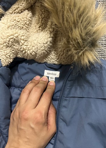 Kürklü Kapüşonlu Erkek Çocuk Mont - Görsel 4