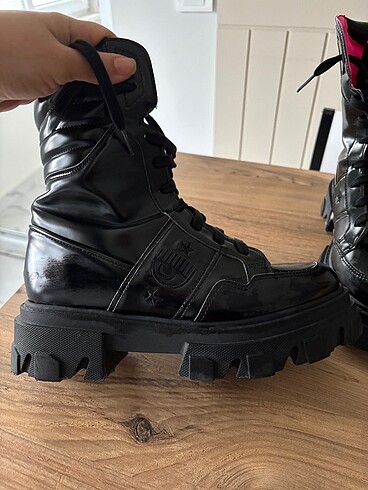 37 Beden Chiara Ferragni Bot