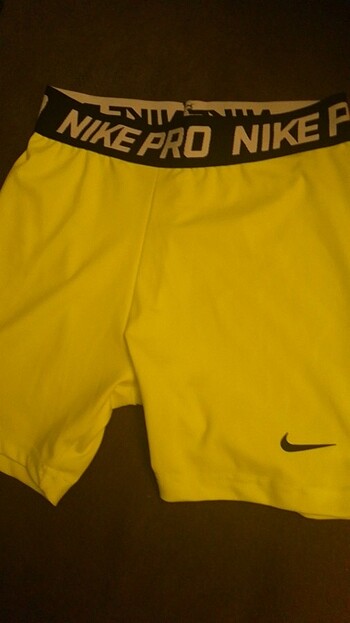 Nike Spor tayt ve üst nike