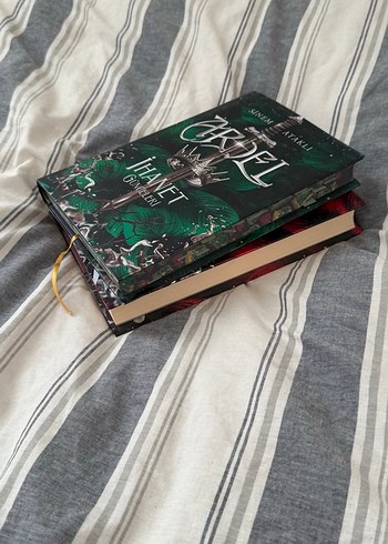 Ardel Serisi: İhanet ve Kan Gülleri - Görsel 2