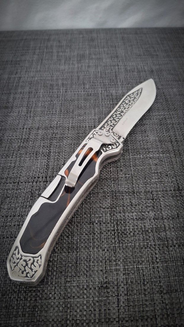 İthal Columbia marka, sırttan kilit mekanizmalı - Görsel 3