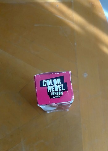 Color Rebel London Saç Boyası Seti - Görsel 4