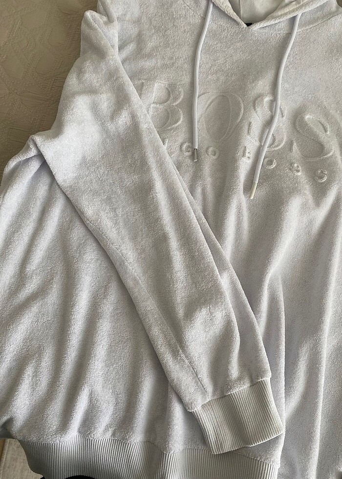 HUGO BOSS SWEATSHİRT - Görsel 2