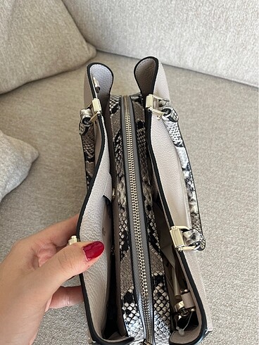 Beden ten rengi Renk Kate spade kol cantasi