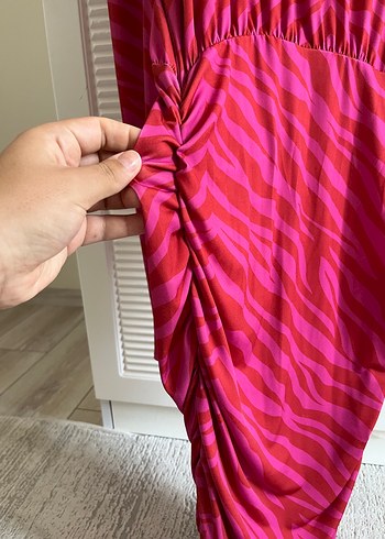 Trendyol & Milla Pembe Zebra Desenli Uzun Kollu Mini Elbise