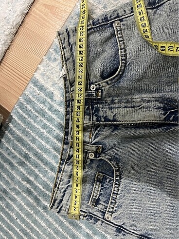 34 Beden Stradivarius jean 34 beden