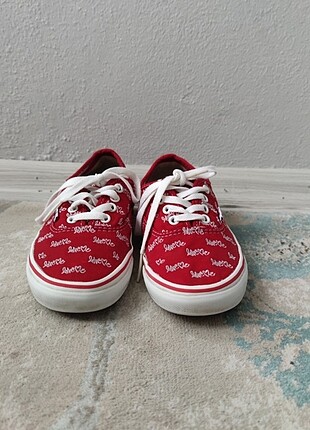 37 Beden kırmızı Renk Orjinal Vans ayakkabı
