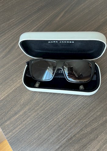 Marc Jacobs Kadın Güneş Gözlüğü