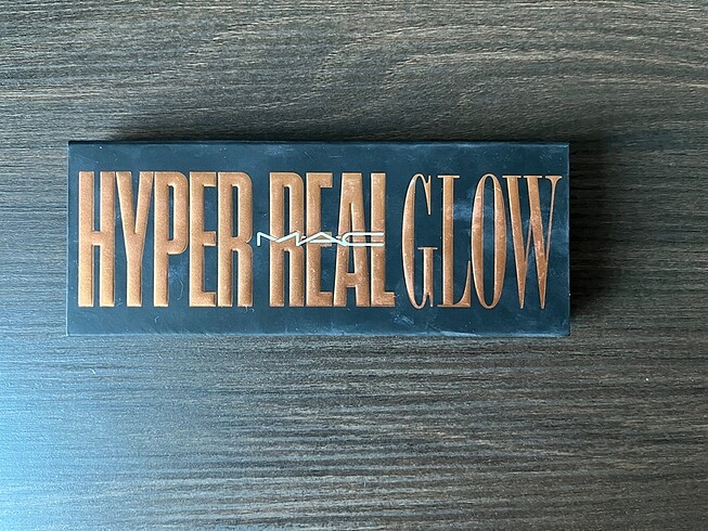 Mac hyper real glow aydınlatıcı