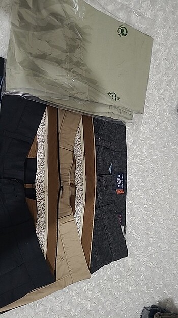 4 adet pantalon