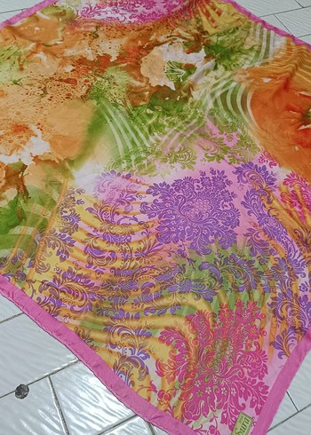 sura ipek eşarp - Görsel 4