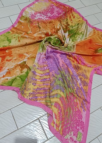 sura ipek eşarp - Görsel 2