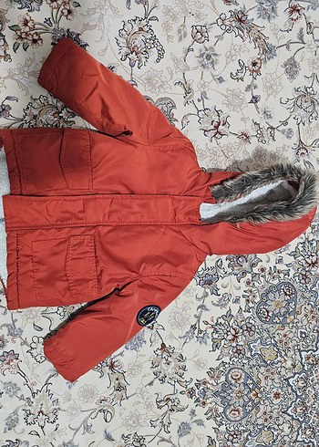 Turuncu Kürklü Erkek Çocuk Mont - Görsel 9