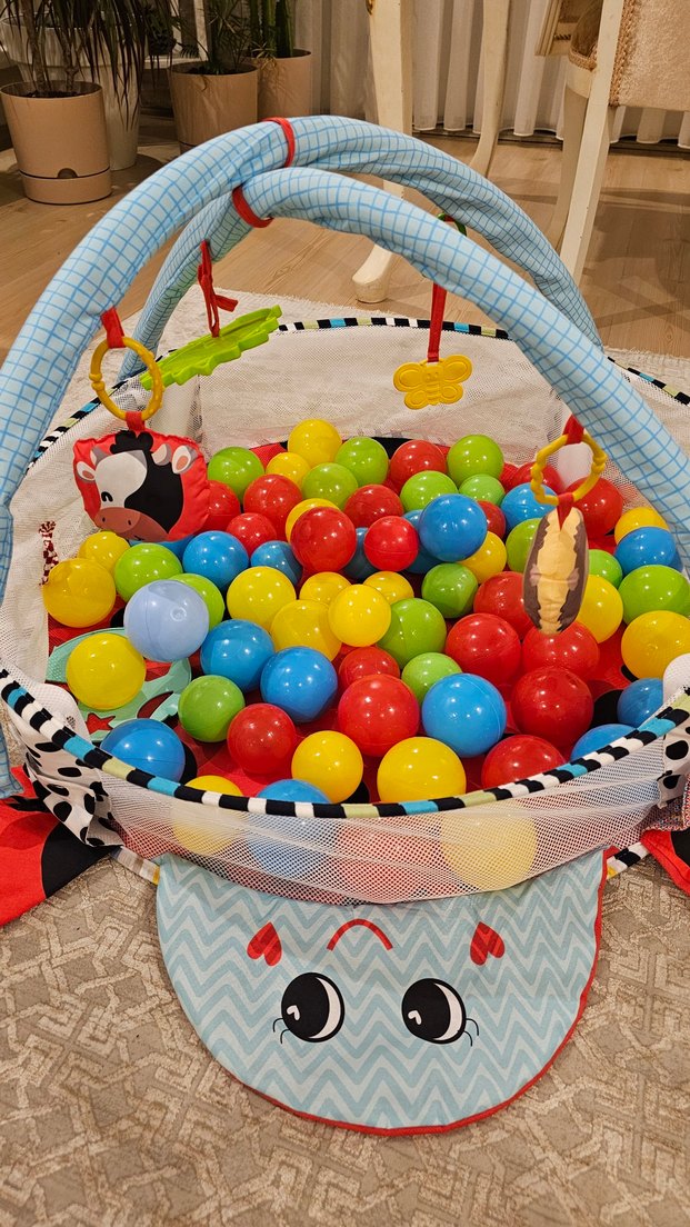 Renkli Bebek Oyun Halısı ve Topları - Görsel 4