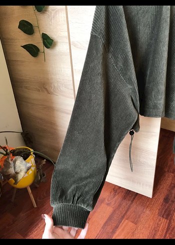 Bershka Haki Kadife Fitilli Üst - Görsel 6