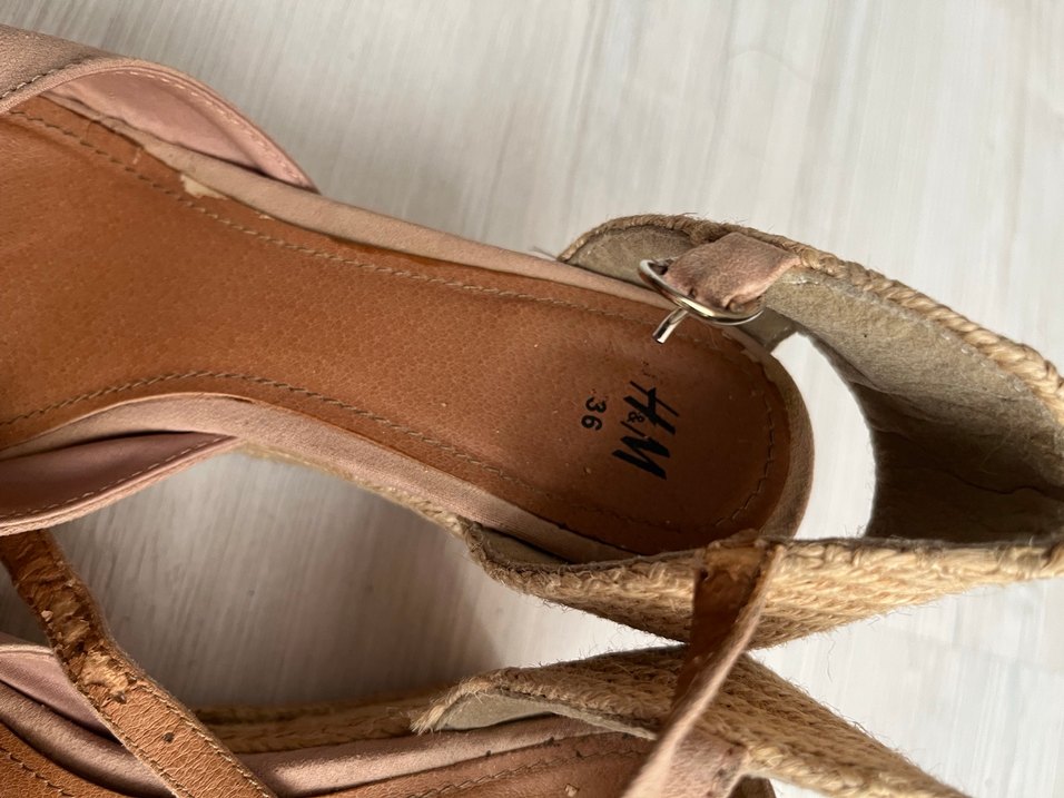 H&M Pudra Dolgu Topuklu Kadın Sandalet - Görsel 4