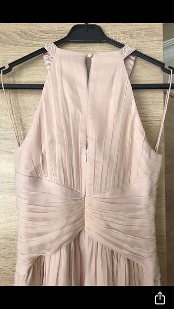 xs Beden ten rengi Renk Forever New Pudra Pembe Halter Yaka Şifon Abiye Gece Elbisesi