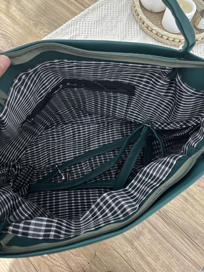 Lacoste Yeşil Deri Kadın Çanta - Görsel 3