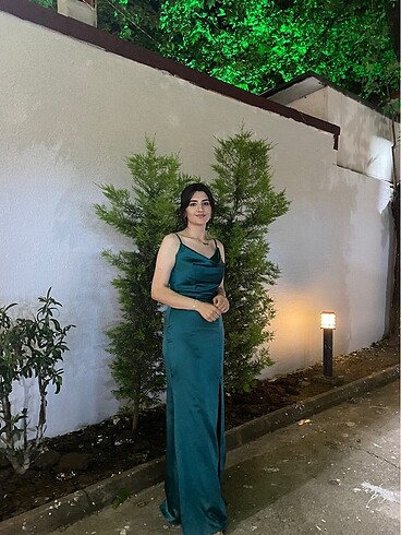 s Beden Zümrüt yeşili elbise