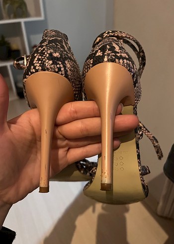 Kahverengi Yılan Desenli İnce Topuklu Kadın Ayakkabısı - Görsel 5