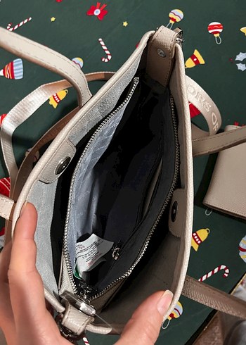 Benetton Çanta ve Kartlık Seti - Görsel 4