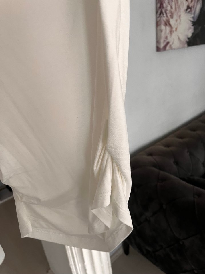 Beyaz Drapeli Uzun Kollu Kadın Bluz - Görsel 3