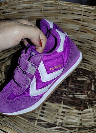 Hummel İki kazak bir ayakkabı