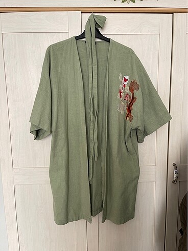 TRENDYOL Kuşaklı Midi Kimono