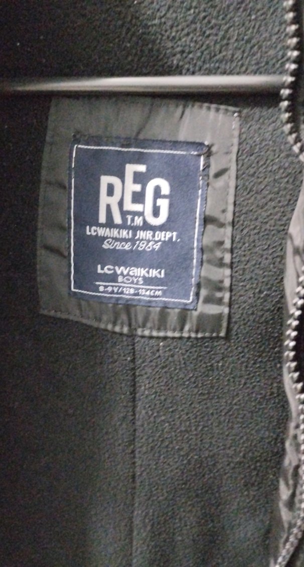 Erkek Çocuk Siyah Fermuarlı Ceket - Görsel 4