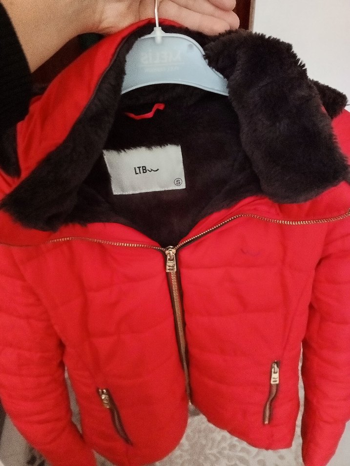 Kürklü Kırmızı Kadın Kışlık Mont - Görsel 5