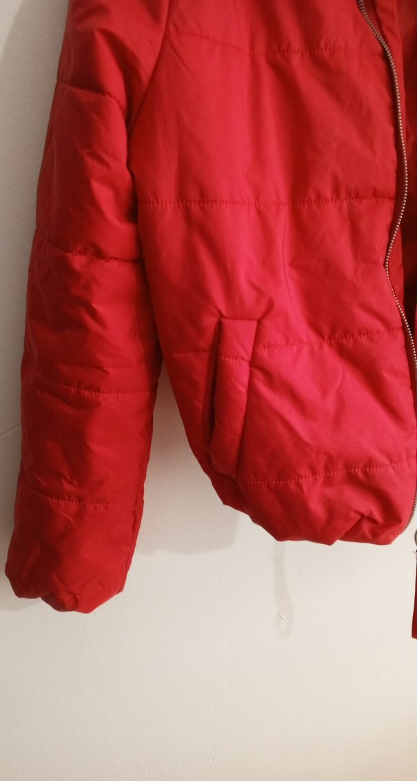 Addax bayan Kırmızı Minimalist Rozet - Görsel 3