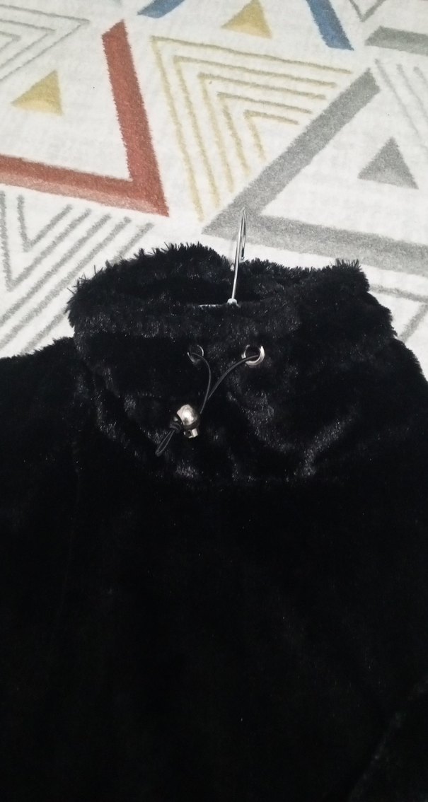 Siyah Kısa Peluş kazak - Görsel 5