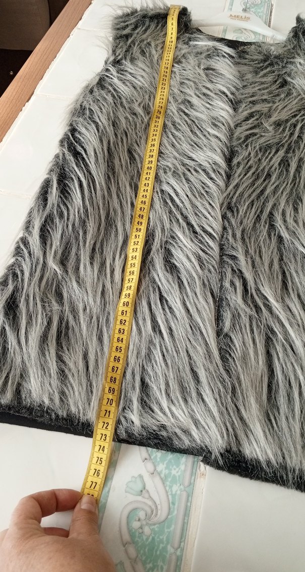 Gri Kürklü Kadın Yelek - Görsel 2