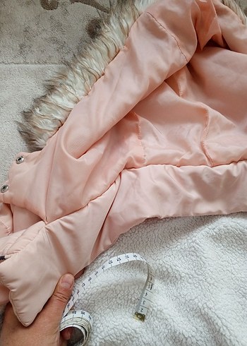 Kürklü Kapüşonlu Pembe Kız Çocuk Mont - Görsel 4