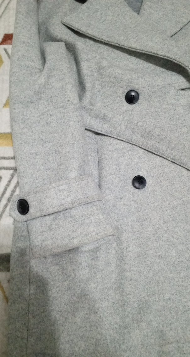 Gri çift düğmeli kadın kaban - Görsel 3