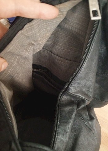 Siyah Deri Fermuarlı Biker Sırt Çantası - Görsel 9